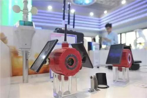 大國(guó)重器集中亮相山城 重慶高新區(qū) 九龍坡區(qū)24家企業(yè)攜高科技產(chǎn)品參展